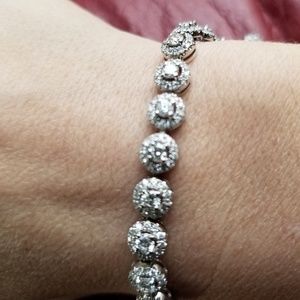 Neil Lane 3.90ct Diamond Tennis Bracelet